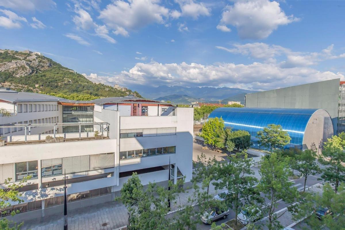 Standing Europole, Garage Prive, Calme, Netflix Apartment Grenoble Ngoại thất bức ảnh